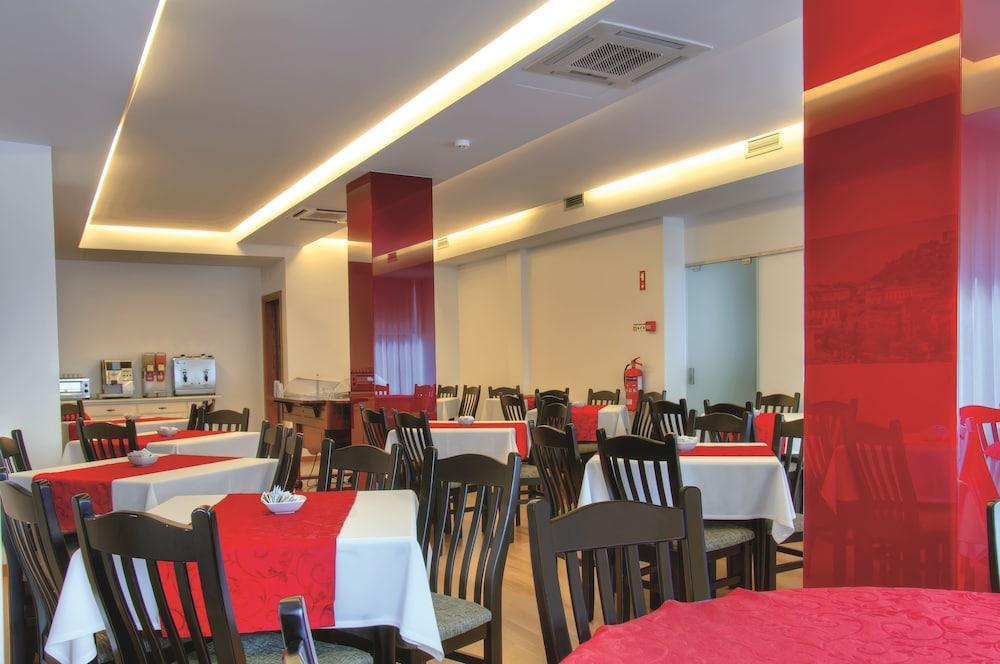 Hotel Sao Luis ليريا المظهر الخارجي الصورة